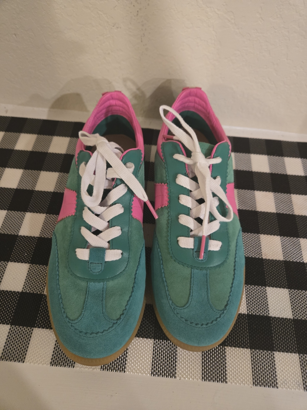 Boden Teal and Pink Women's Sneakers